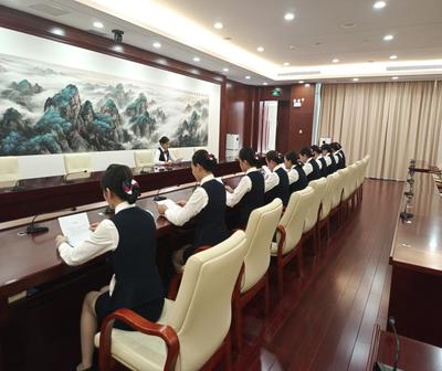 提升服务品质与公关礼仪 构建高质量会议的三大支柱